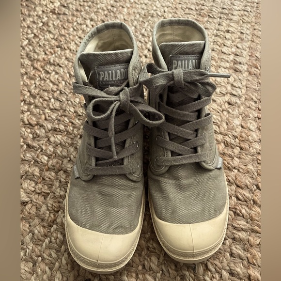 Palladium Shoes - Palladium Pampa Hi Sneaker Boots Women's Size 8 Green